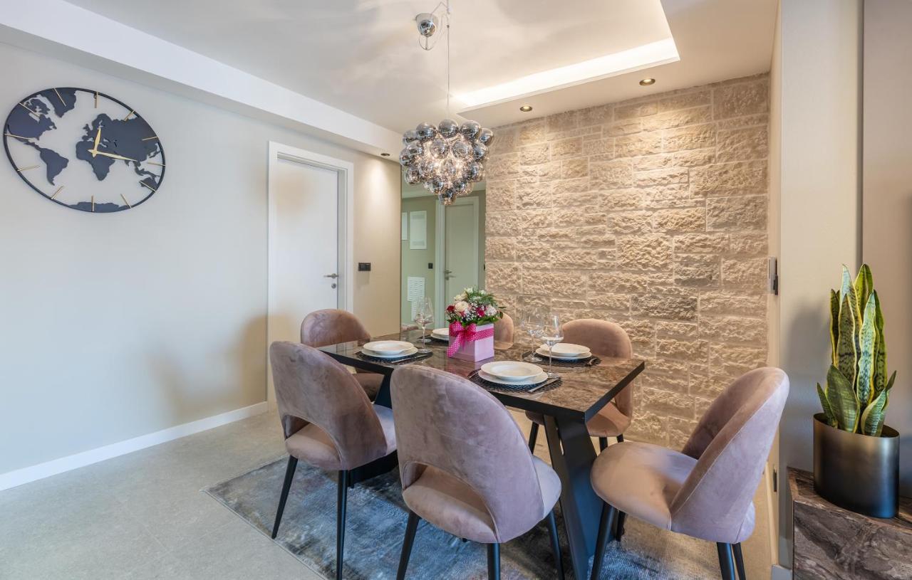 Val Di Sole 2 Apartment Porec Exterior photo