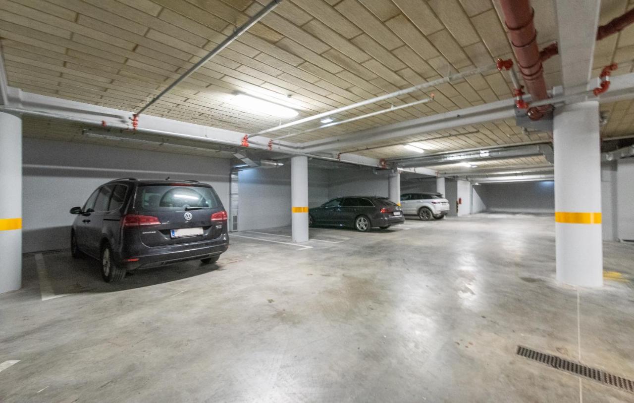 Val Di Sole 2 Apartment Porec Exterior photo